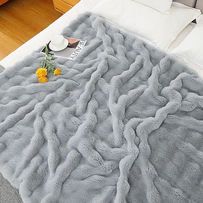 UKELER Plush Furry Throw Blanket Large Super Soft Fluffy Blankets Throws for Bed, Couch, Sofa, Office, Camping Plush Shaggy Faux Fur Blanket 60''x80'' Grey