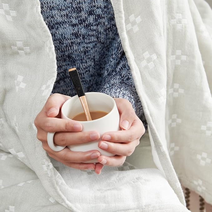 jinchan Boho 100% Cotton Blanket Muslin 50x60 Inches Lightweight 3-Layer Geometric Cross Pattern Reversible Quilt Throw Soft Breathable Comfy All Seasons for Couch Bed Decor, Light Grey