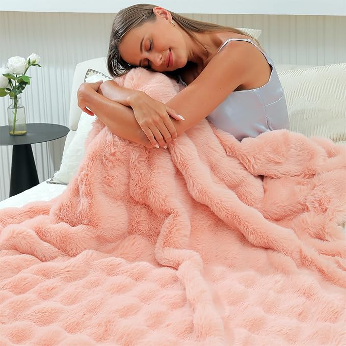 RYNGHIPY Faux Fur Bed Blankets Fluffy Warm Throw Blanket for Sofa Couch Soft Plush Decorative Blanket Thick and Heavy Cute Bubble Furry Blanket (Blush, 51''x63'')