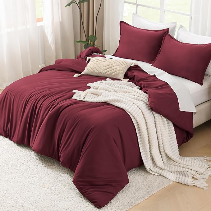 Litanika Burgundy Red Comforter Set King Size, 3 Pieces Lightweight Solid Bedding Comforter Set, All Season Fluffy Bed Set (104x90In Comforter & 2 Pillowcases)