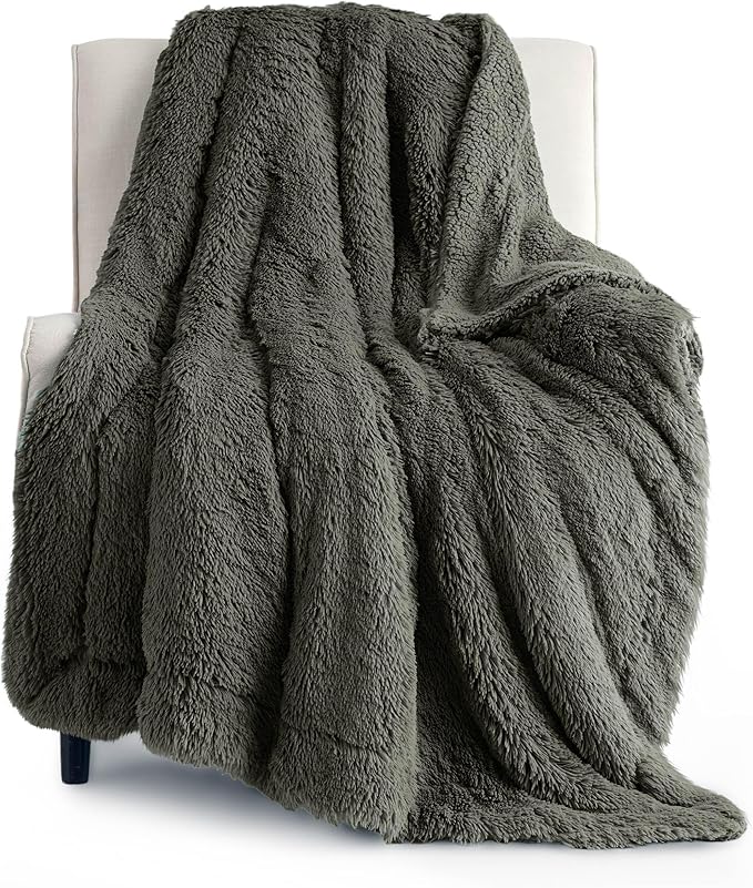 Bedsure GentleSoft Fluffy Olive Green Throw Blanket, Moss Green Decor Cozy Gifts for Women, Men, Soft Fleece Fuzzy Sherpa Plush Warm Thick Faux Fur Throw Blanket for Couch, House, 50x60