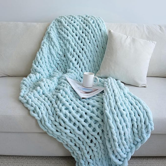 Maetoow Chenille Chunky Knit Blanket Throw （30×40 Inch）, Handmade Warm & Cozy Blanket Couch, Bed, Home Decor, Soft Breathable Fleece Banket, Christmas Thick and Giant Yarn Throws, Baby Blue