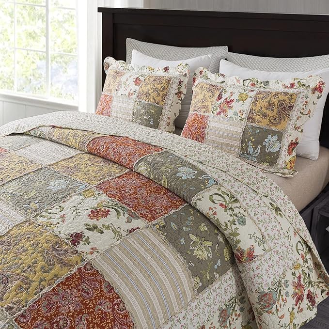 NEWLAKE Cotton Patchwork Bedspread, 3-Piece Bedding Quilt Set with Real Stitched Embroidery, Reversible Matelasse Bed Coverlet Set,Floral Paisley Grid with Lace,King Size