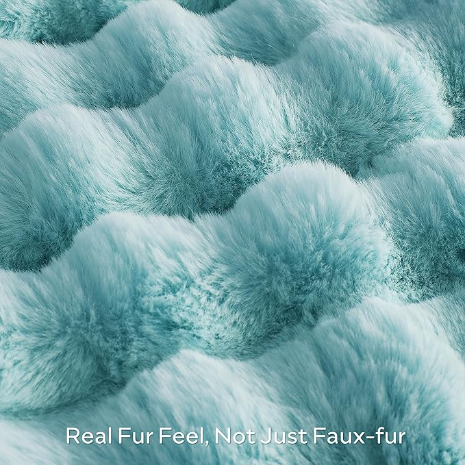 JELLYMONI Faux Fur Throw Blanket, Blue Cozy Plush Bubble Bed Blanket, Thick and Warm, Queen (90" x 90")