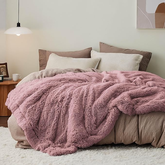 Bedsure GentleSoft Fluffy Dusty Pink King Size Blanket for Bed, Thick Soft Sherpa Faux Fur Fleece Bedding Fuzzy Plush Winter Warm Heavy Big Large King Blanket, Cozy Pink Gifts for Men Women, 108x90