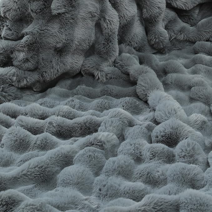 RYNGHIPY Faux Fur Throw Blanket Double Side Thick and Warm Plush Fluffy Faux Rabbit Fur Decoration for Couch Sofa Chair and Bed Cozy Winter Blanket (Dark Grey, 63''x79'')