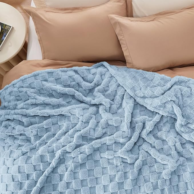 Bedsure GentleSoft King Size Blanket for Bed - Super Soft Cozy Blankets for Women Men Girls, Large Fuzzy Fleece Throw for Bedroom Decor, Light Blue,108x90 Inches