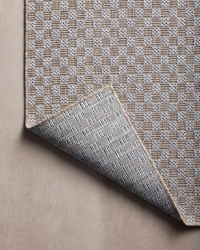 Loloi Amber Lewis Topanga Collection TOP-02 Natural/Silver 6'-7" x 9'-4" Indoor/Outdoor Area Rug