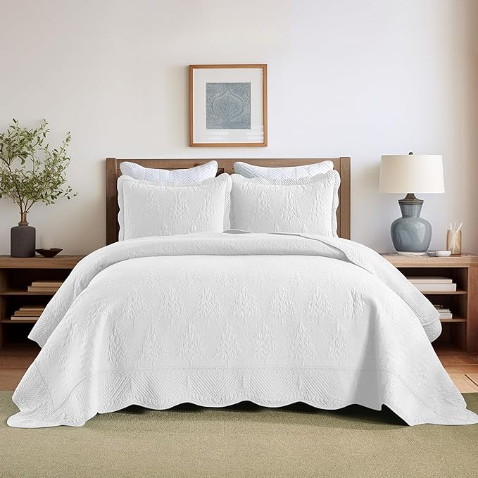 MarCielo 3-Piece Christmas Quilt 100% Cotton Oversized Bedspread Lightweight Coverlet Embroidery Christmas Tree Pattern Bedding Set (TC Bright White, Oversized Queen (100"x106"))