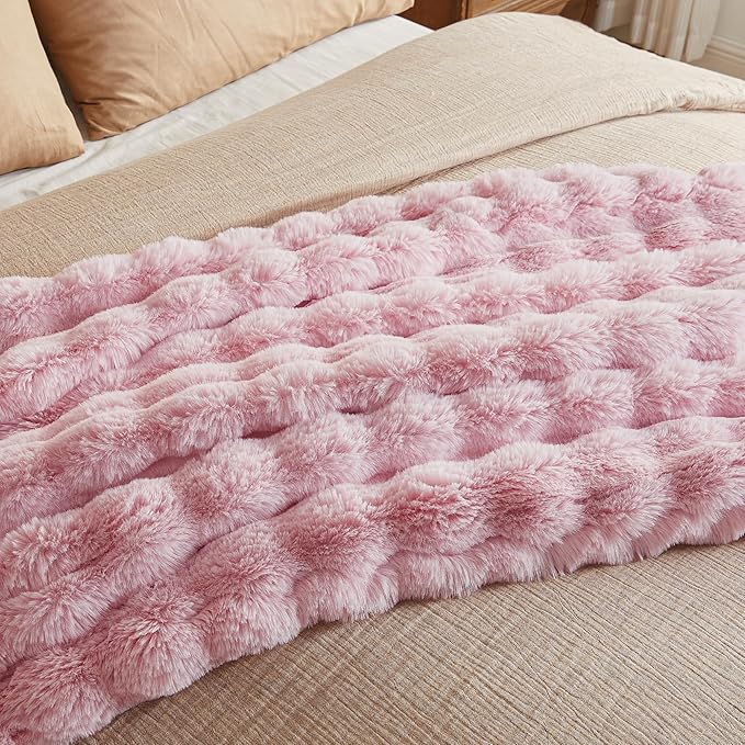 JELLYMONI Faux Fur Throw Blanket, Pink Cozy Plush Bubble Bed Blanket, Thick and Warm, Twin (60" x 80")