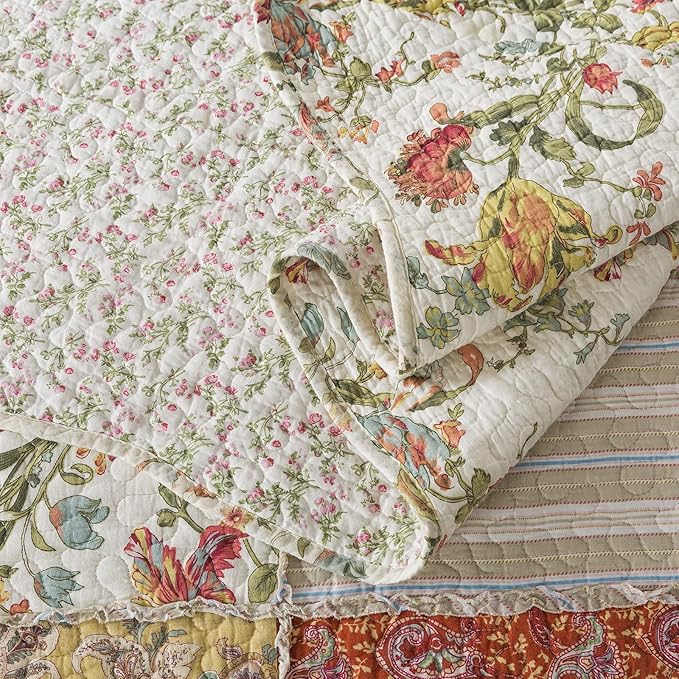 NEWLAKE Cotton Patchwork Bedspread, 3-Piece Bedding Quilt Set with Real Stitched Embroidery, Reversible Matelasse Bed Coverlet Set,Floral Paisley Grid with Lace,King Size