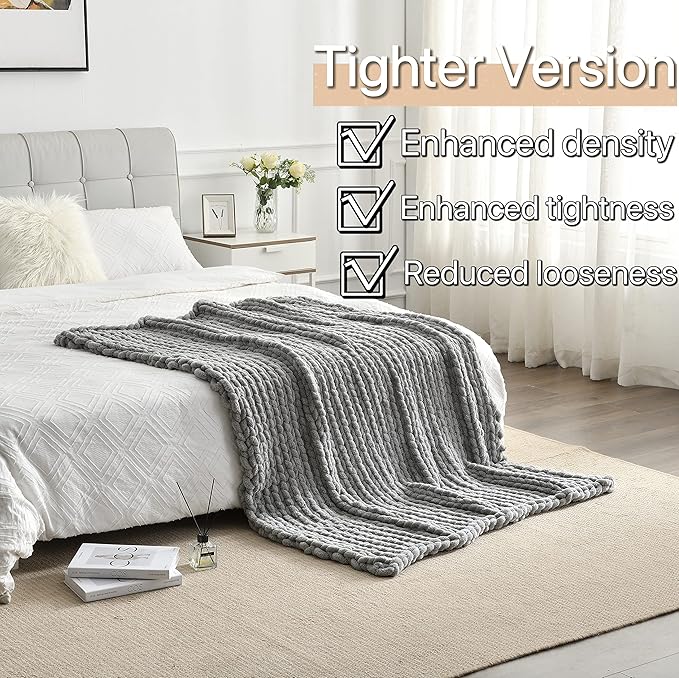 Maetoow Tighter Version Chenille Chunky Knit Blanket Throw （50×60 Inch）, Handmade Warm & Cozy Blanket Couch, Bed, Home Decor, Soft Fleece Banket, Boho Thick Blankets and Giant Yarn Throws，Light Grey